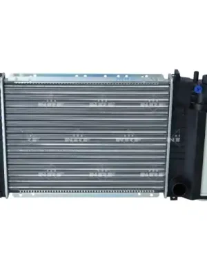 Objednat Nyní Chladič, chlazení motoru NRF 53426A