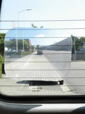 Lupa na zadní sklo vozidla Kup Teď