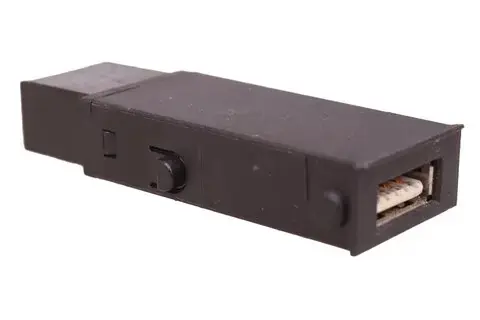 Odeslání Ihned Zásuvka USB 13349323